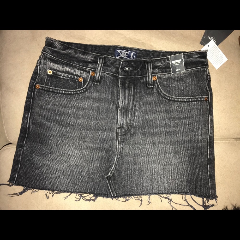 Jean mini skirt in Black wash